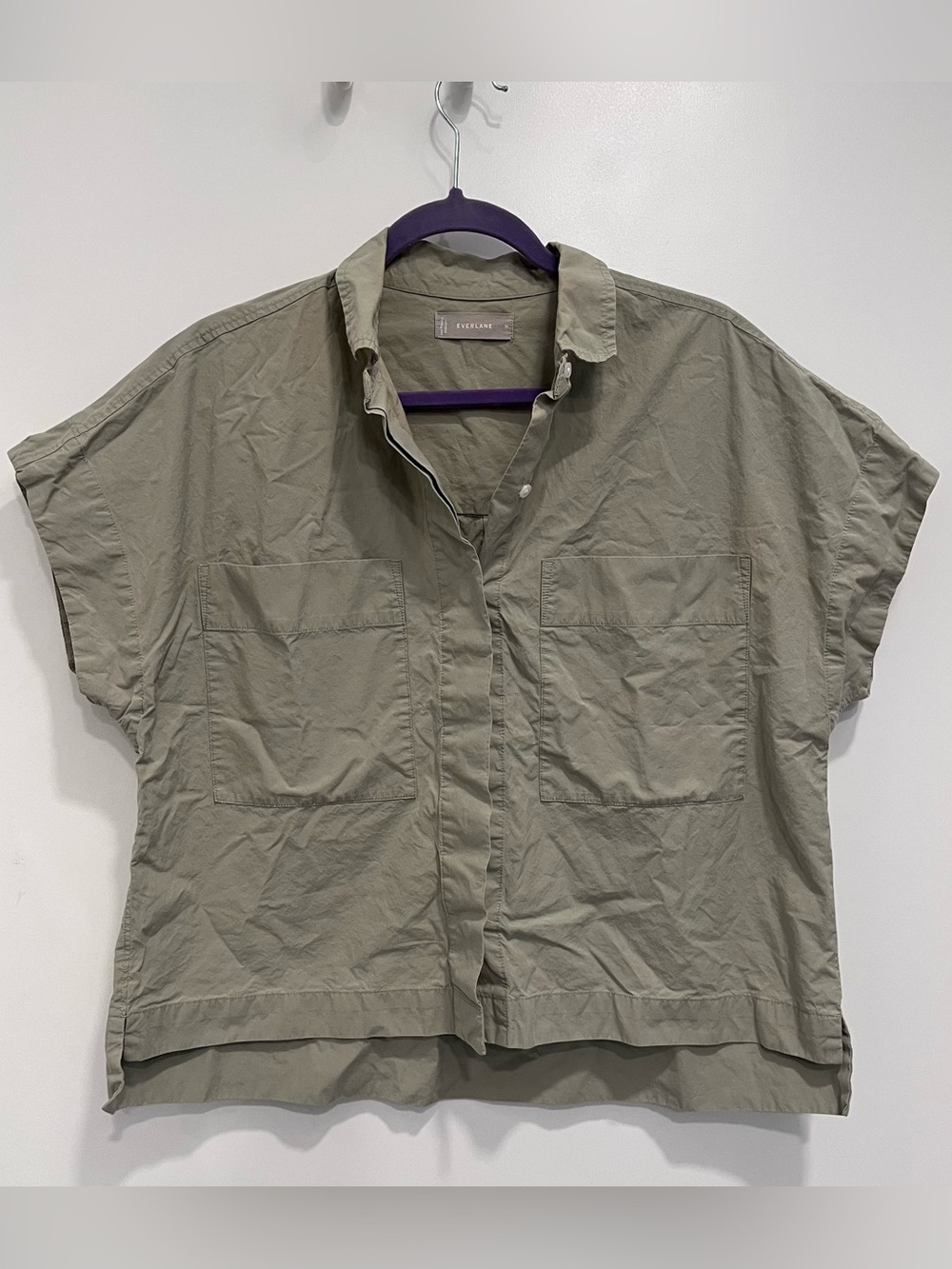 Everlane THE SHORT-SLEEVE BOXY OXFORD Olive Green Button-Up Shirt Medium Cotton - Picture 2 of 6
